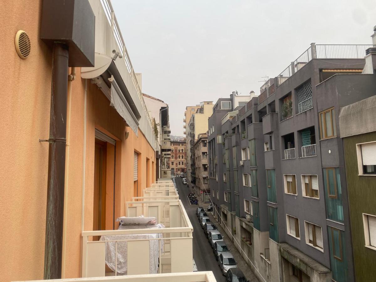 La Casa Di Giacomo Con Parcheggio Trieste Dış mekan fotoğraf